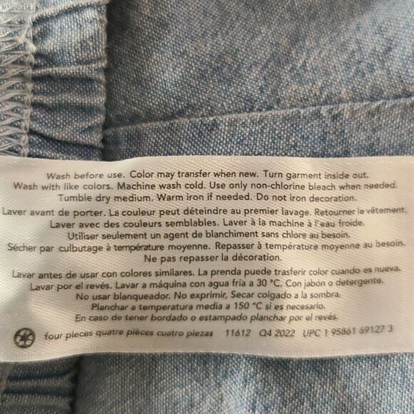 CARTERS 2-PIECE CHAMBRAY DENIM SQUARE NECK TOP WITH BUBBLE SHORT SIZE 9M - Picture 9 of 9